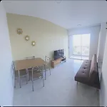 Hermoso apartamento cerca a las playas de Marbella